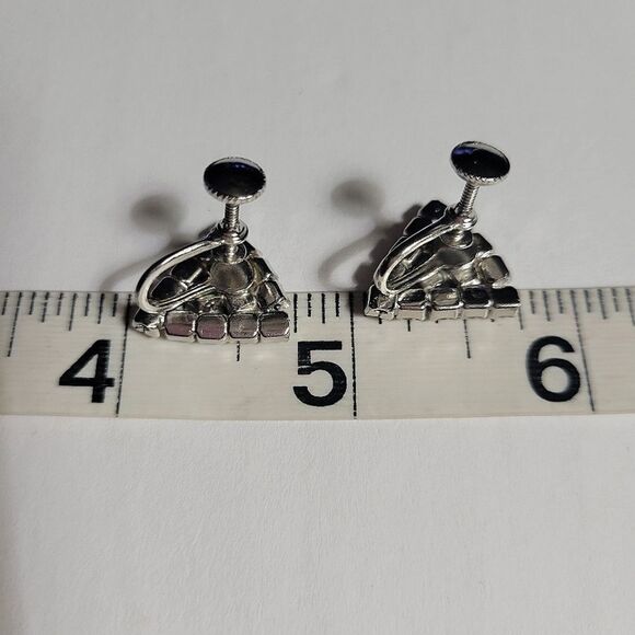 Vintage Rhinestone Hollywood Screw Back Earrings - Picture 5 of 8
